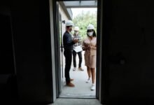 optimal builder with market influence